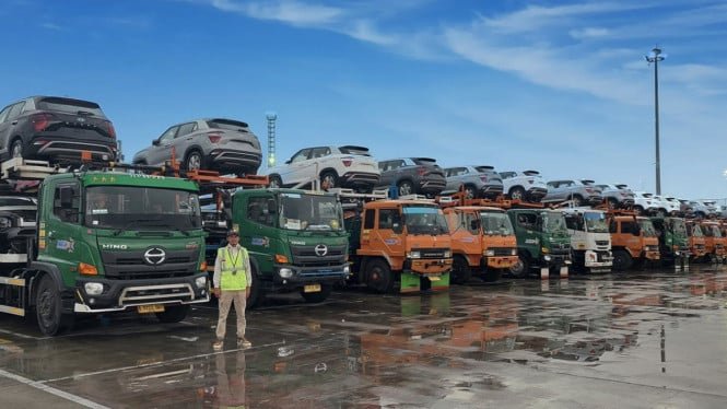 68f214a2726ad-ilustrasi-truk-pembawa-mobil_665_374.jpeg
