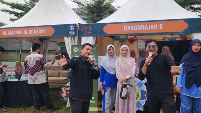 68f367dcd1331-festival-santri-land-di-pondok-aren_665_374.jpg
