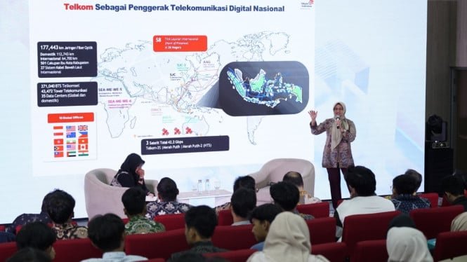68fc8eef96a92-direktur-utama-telkom-dian-siswarini_665_374.jpeg