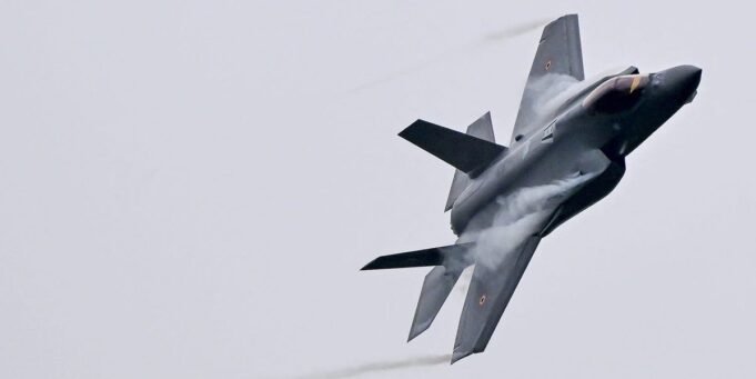 Advancements-in-Radar-Technology-Render-Low-Flying-Tactics-Obsolete-RAF-Officer.jpeg