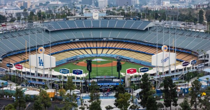 urlhttps3A2F2Fcalifornia-times-brightspot.s3.amazonaws.com2Fc22F8a2F97e15f84448fb173d7c445fe1e3b2F1499869-sp-dodger-stadium-renovations-03-mjc.jpg