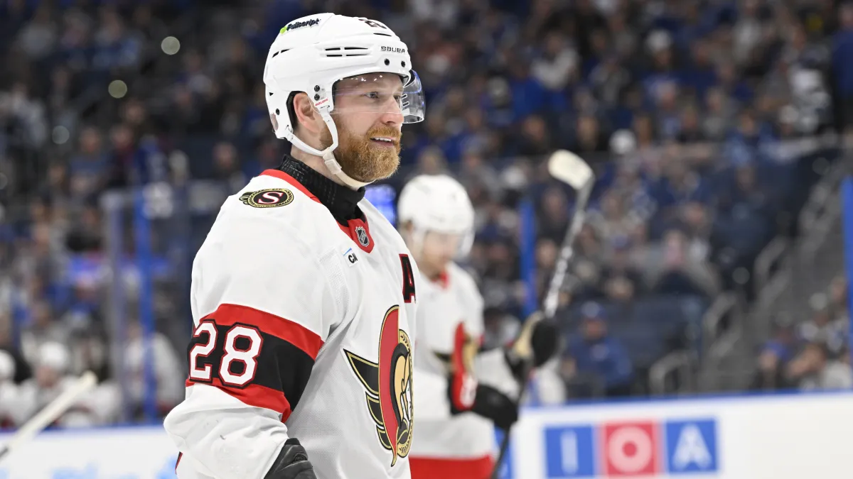 ¿Por qué Claude Giroux se queda con los Senadores y no firma con los Flyers?