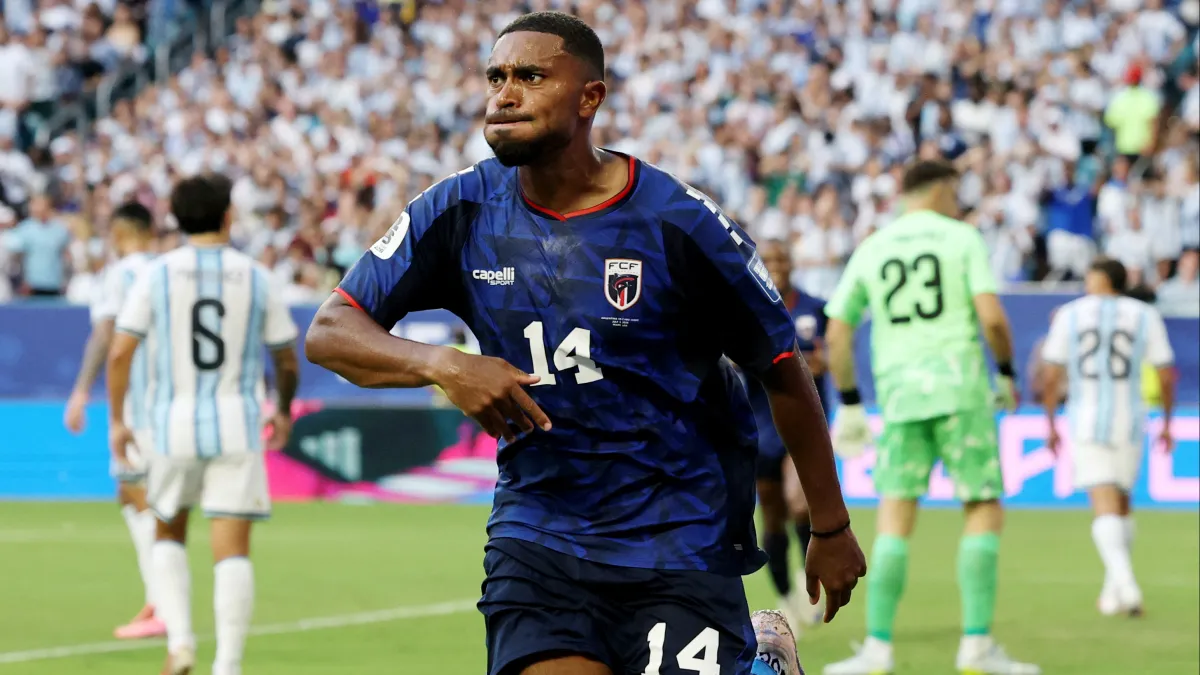 2026-07-03T232354Z_1795826623_UP1EM731SZTSP_RTRMADP_3_SOCCER-WORLDCUP-ARG-CPV.JPG.webp.webp