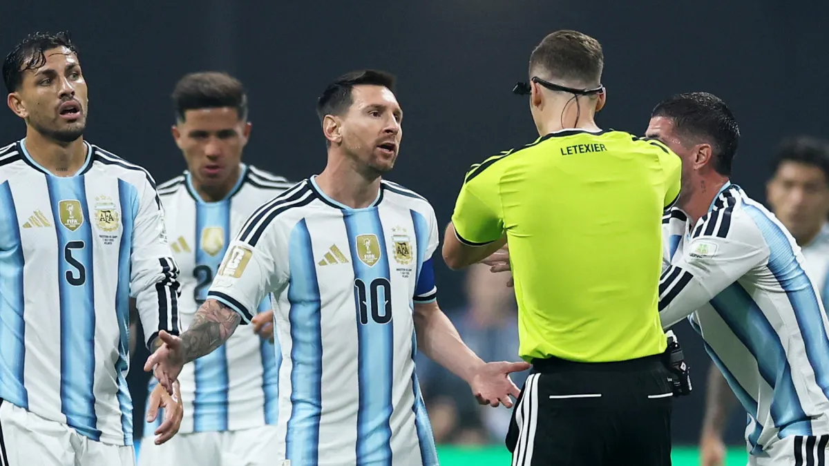 ¿El Mundial ‘rígido’ para Argentina? Seis segundos después de que la FIFA eliminara un artículo sesgado