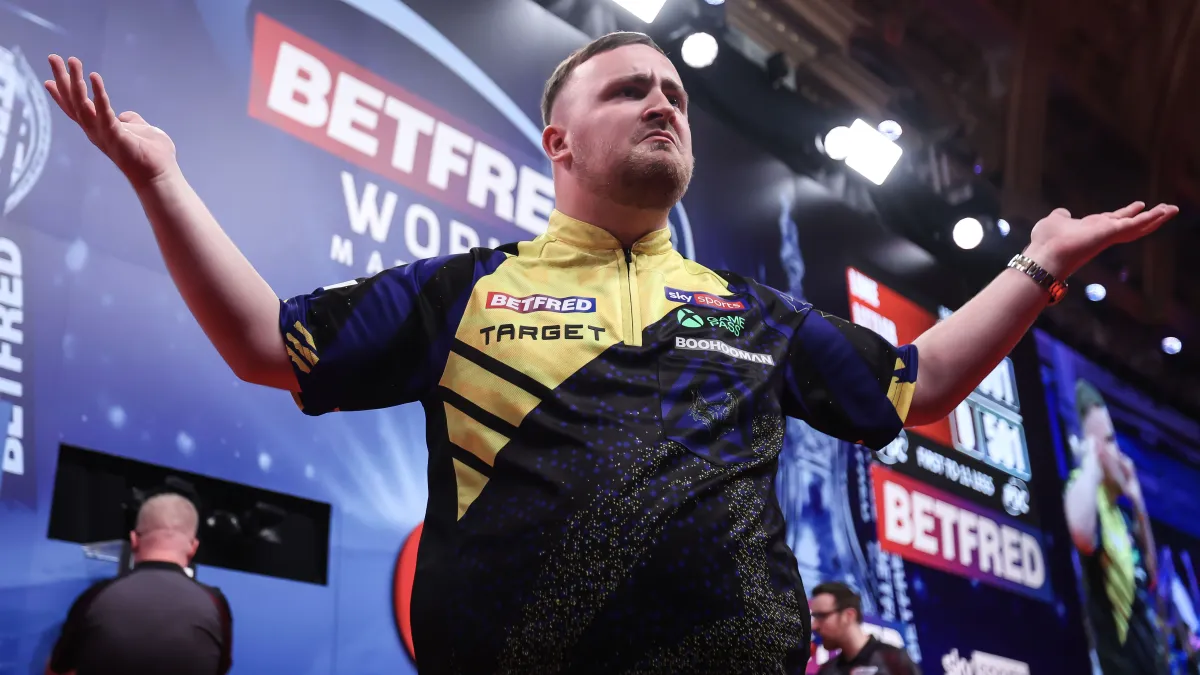 Todos los dardos de 9 dardos del PDC que Luke Littler ha acertado en su carrera