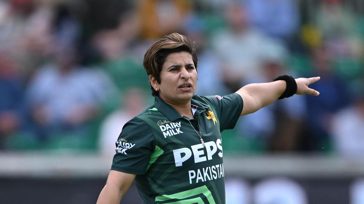 Nida Dar de Pakistán anuncia que está lista para la selección después de un año de descanso
