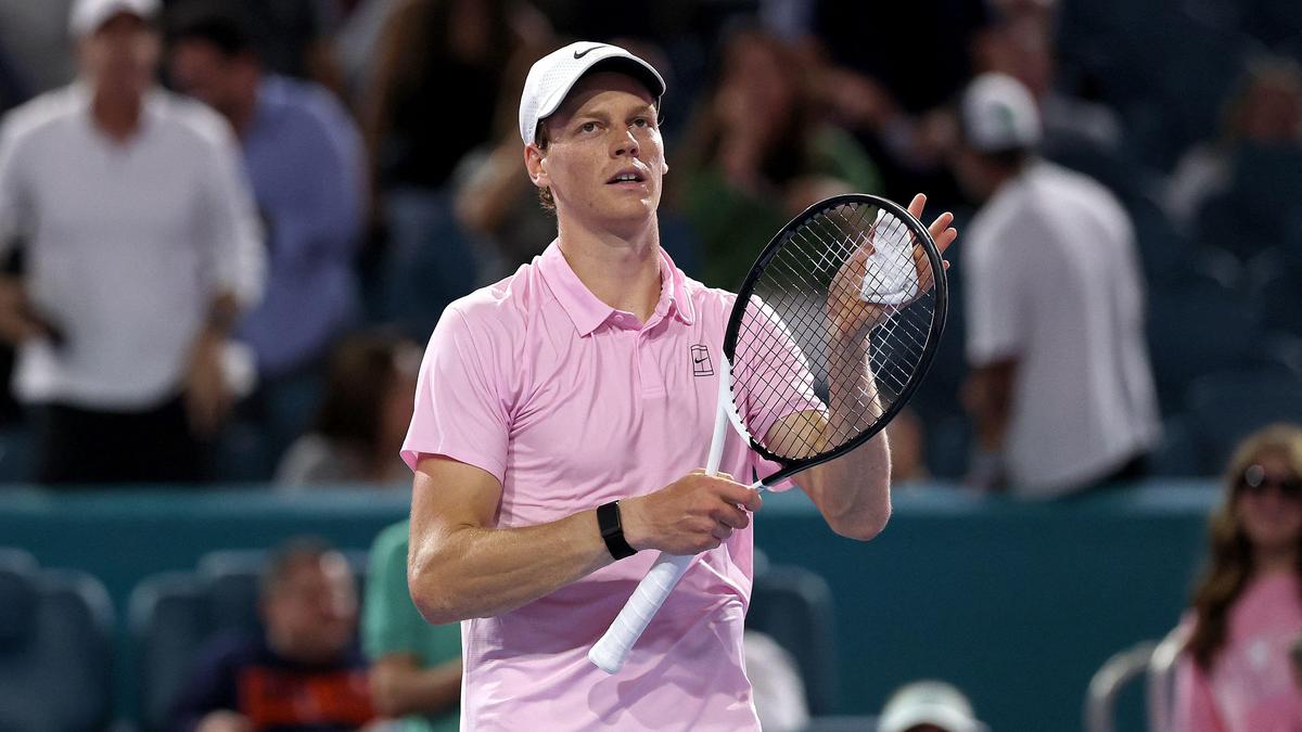 Miami Open 2026: Sinner mantiene vivas las esperanzas de un ‘Sunshine Double’; Medvedev y Mensik, eliminados