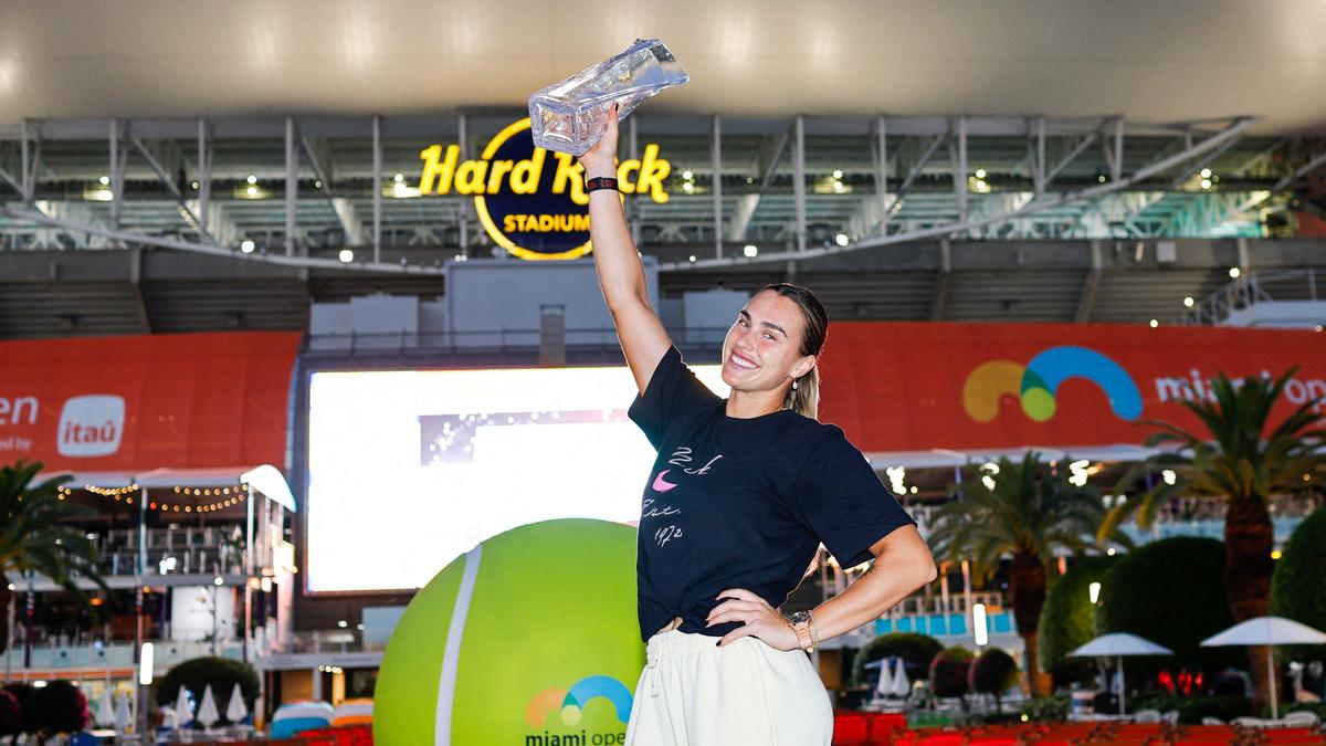 Sabalenka, No. 1 del mundo, gana el Miami Open 2026 y se convierte en la quinta mujer en completar el ‘Sunshine Double’