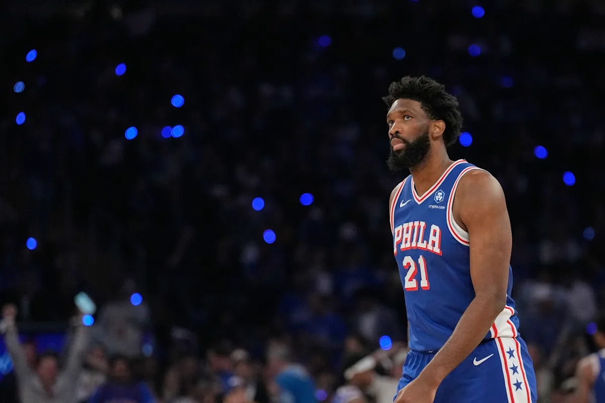 Joel Embiid de los 76ers jugará en el Juego 3 contra los Knicks a pesar de un esguince de tobillo y dolor de cadera