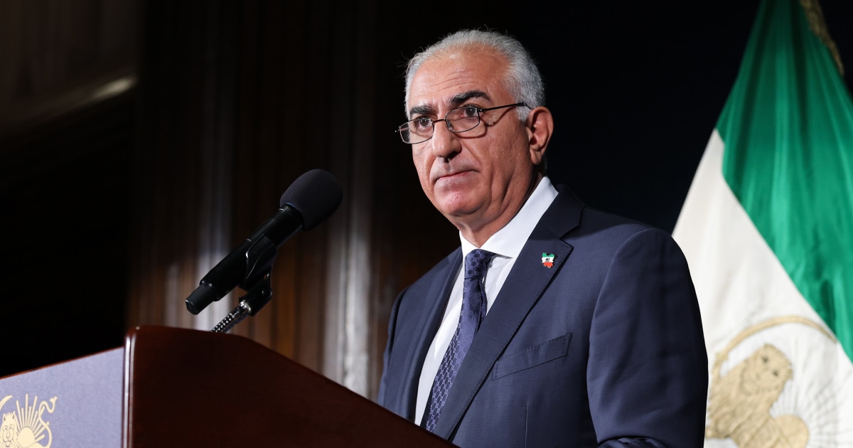 El príncipe heredero exiliado dice que puede llevar a Irán a la democracia, pero Trump no lo respaldó