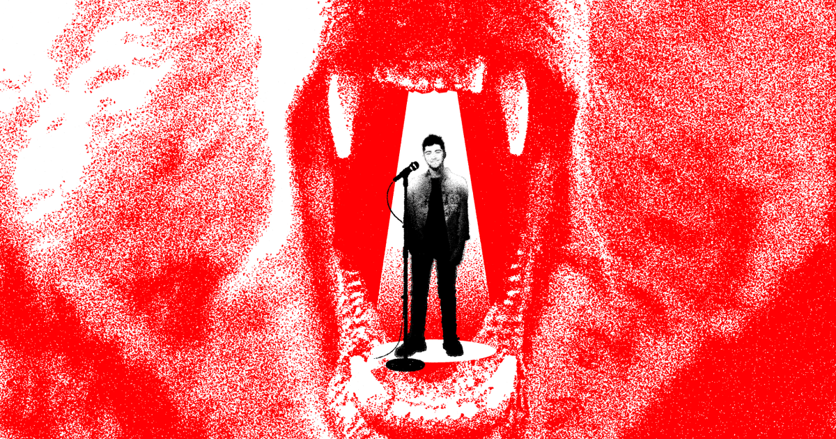 La comedia en Rusia está en auge. Pero los monólogos viven con el temor de ser encarcelados por hacer bromas.