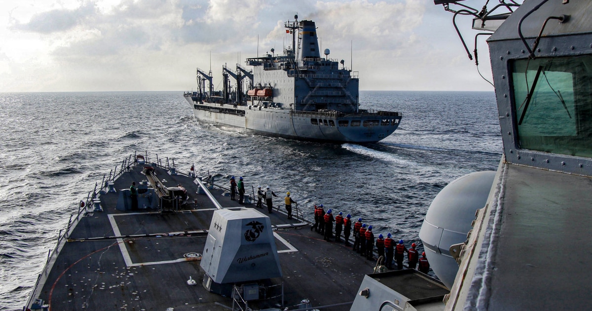 La marina francesa incauta un petrolero vinculado a Rusia en alta mar, dice Macron