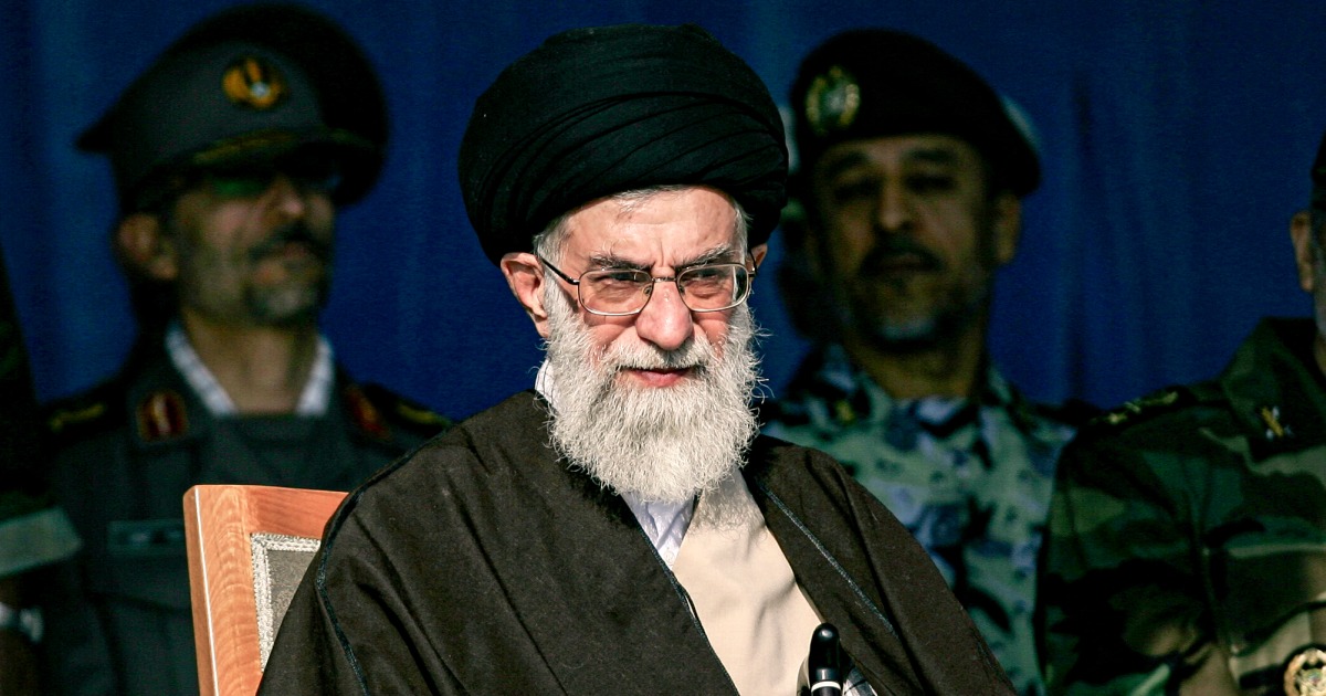 Ayatollah Ali Khamenei, clérigo que gobernó Irán durante décadas, muerto en ataques