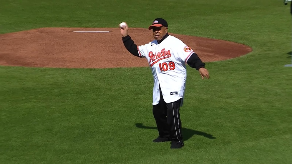 MIRAR: David Muir comparte momentos memorables del día inaugural de la MLB