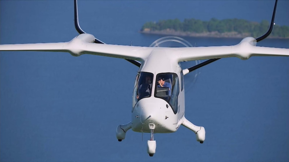 MIRA: A bordo del primer avión eléctrico