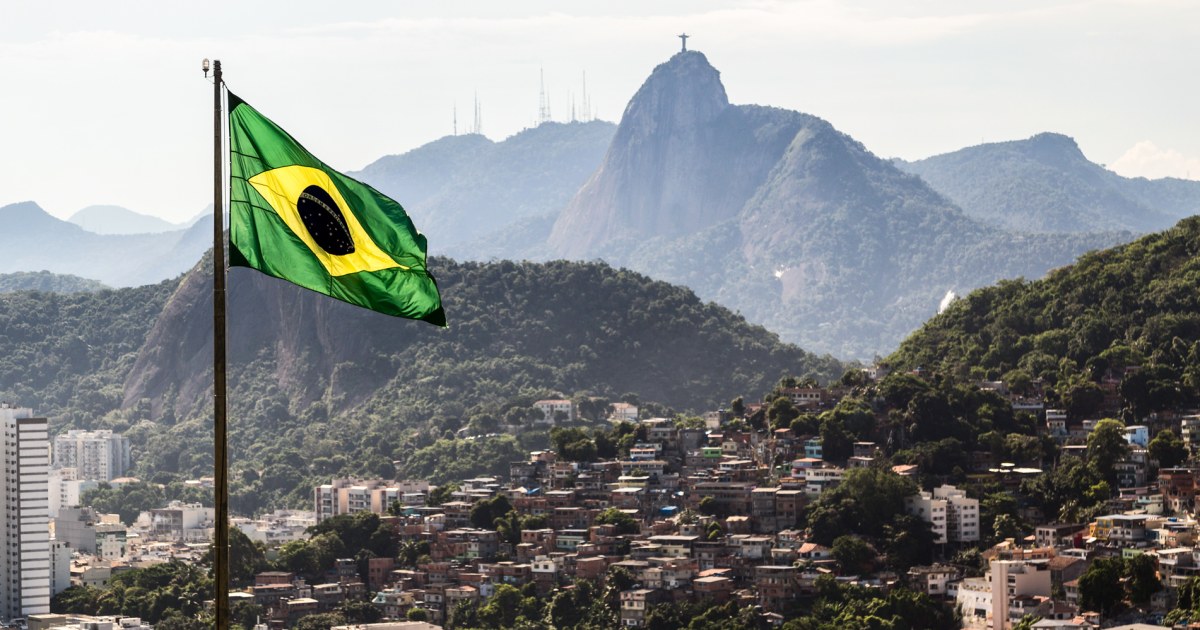 Colisión de helicópteros sobre Río de Janeiro deja 6 muertos