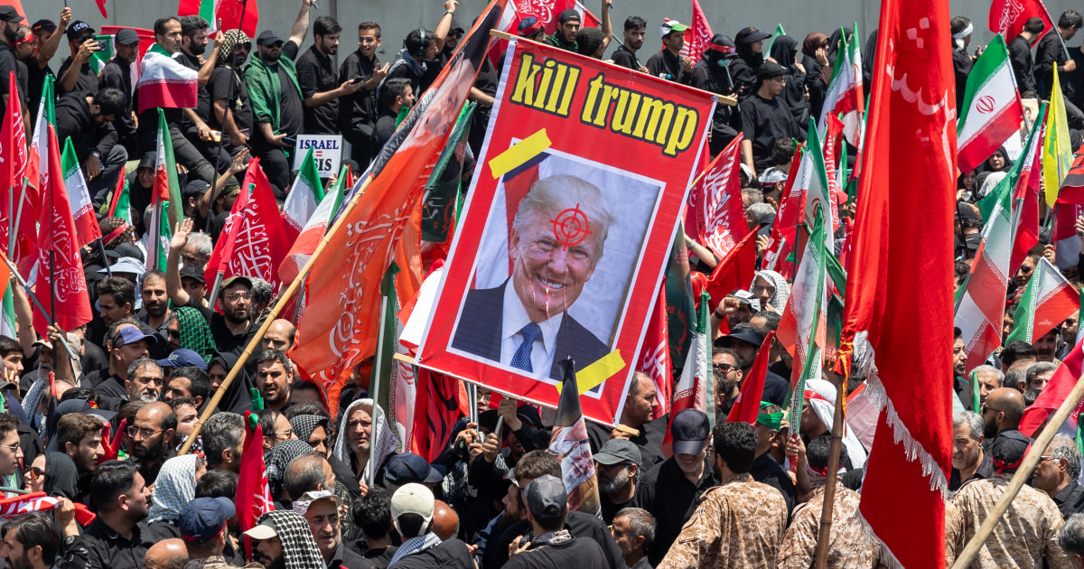 260711-trump-banner-nd-4ff56e.jpg