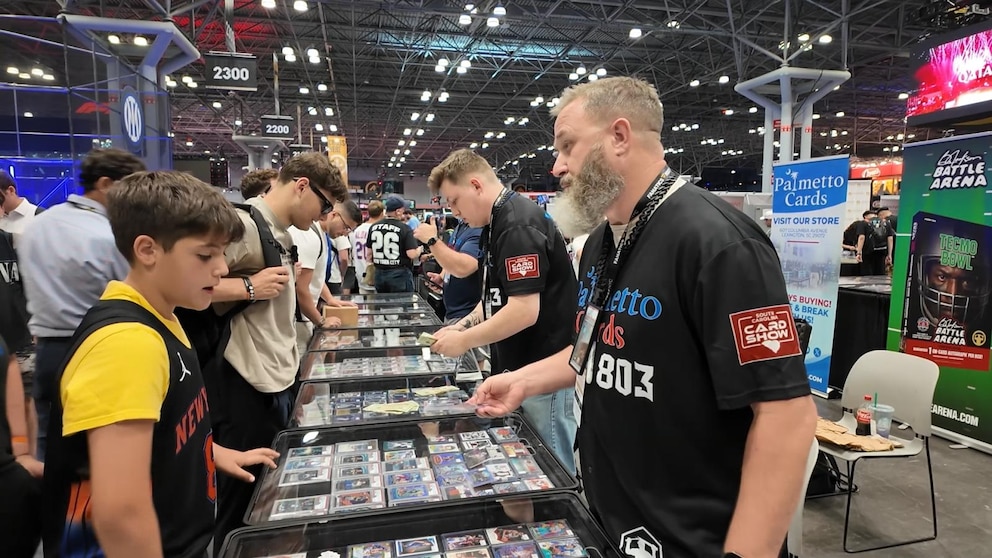 MIRAR: Inside Fanatics Fest y la floreciente industria de las tarjetas deportivas