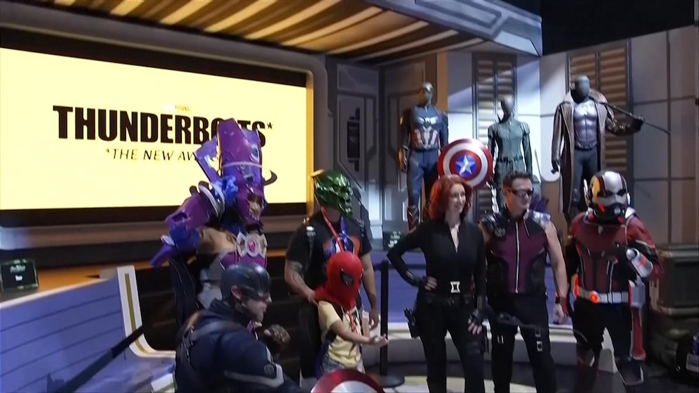 MIRAR: Comic-Con regresa con disfraces, fanáticos y revelaciones importantes de la película