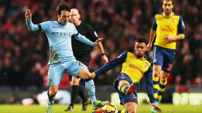 11 El ex veterano del Arsenal sigue en activo, admite Bojan Hodak tras la destrucción del Borneo FC a manos de Persib