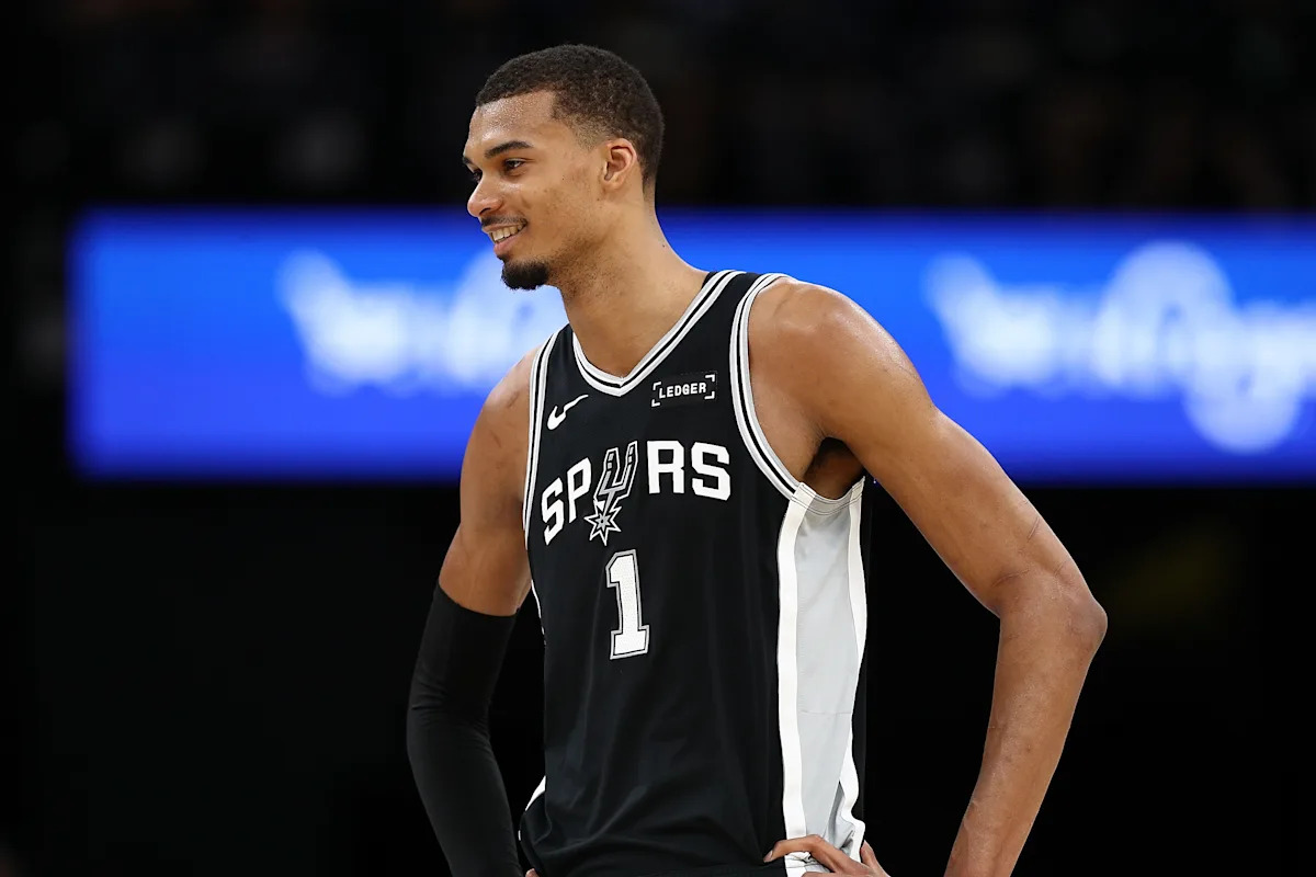 Victor Wembanyama es elegible para el MVP y otros premios después de jugar el partido número 65 esta temporada a pesar de una lesión en las costillas