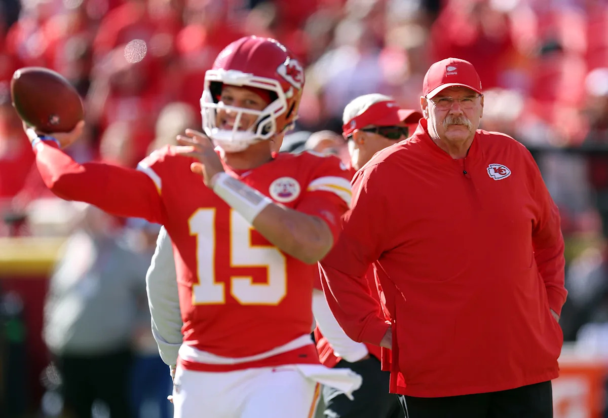 La eliminación de los Chiefs en los playoffs y la lesión de rodilla de Patrick Mahomes pusieron a la dinastía de los Chiefs en una encrucijada. ¿Es esto una ruptura o el final?