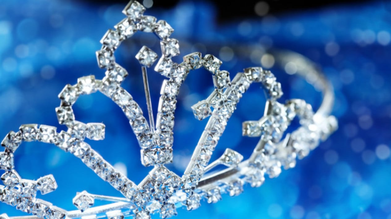 Cientos de mujeres talentosas participaron en las 20 audiciones de Miss Indonesia celebradas en Yakarta.