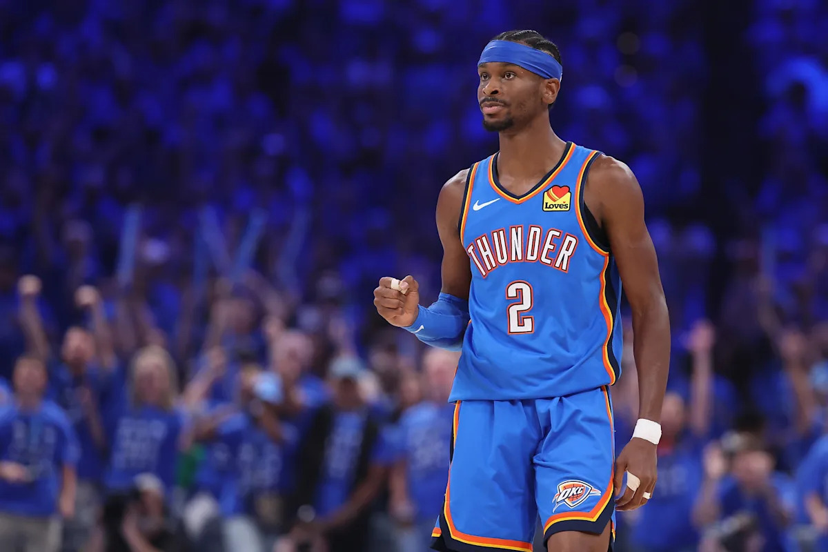 El gerente general del Thunder, Sam Presti, lanza una feroz defensa de Shai Gilgeous-Alexander: “Juega contra 6 personas. Tiene 5 defensores y el sexto defensor son las redes sociales.