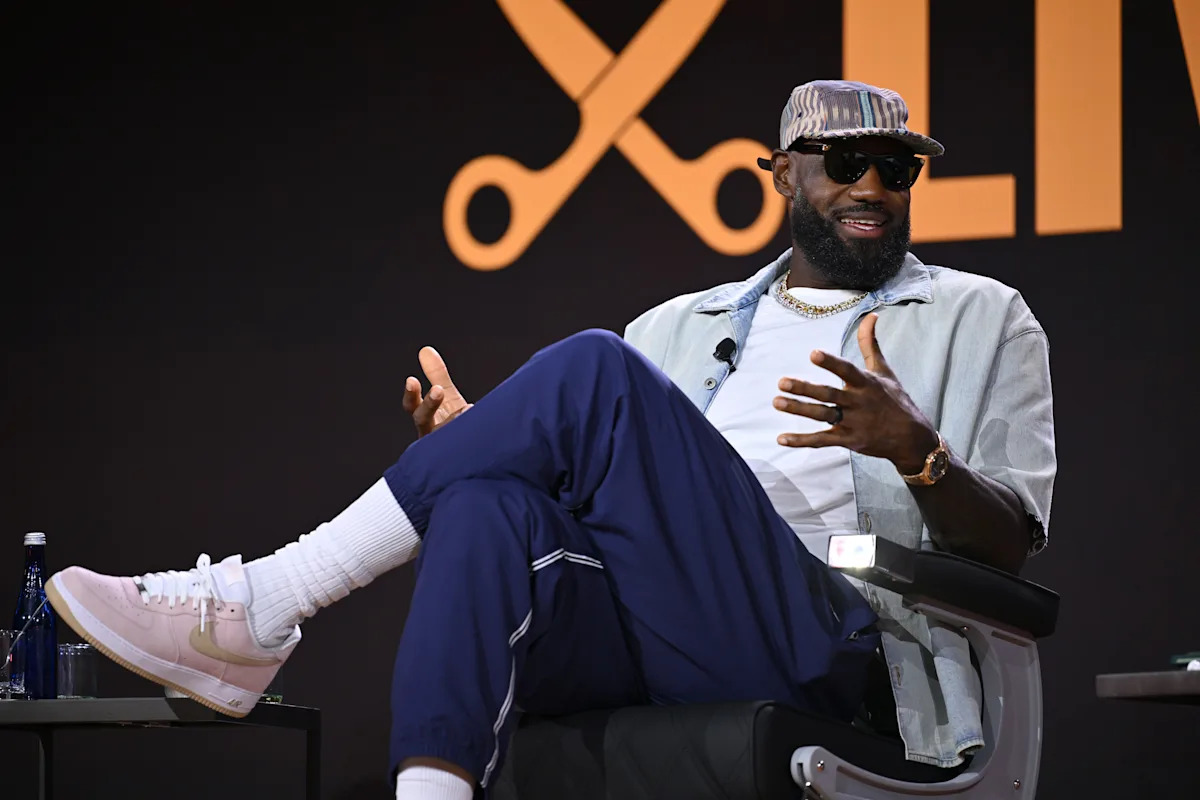 Rich Paul dice que LeBron James no tiene un calendario para tomar una decisión como agente libre: “No nos apurarán”