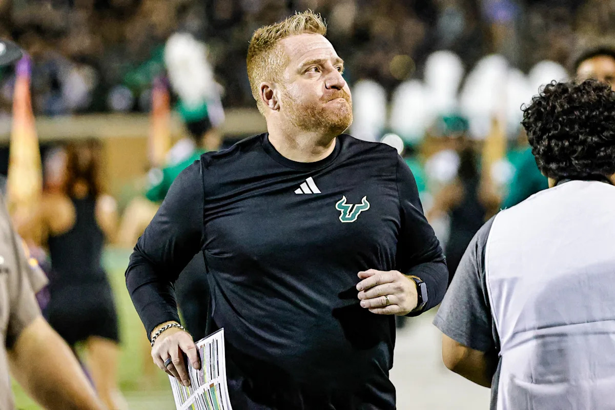 Fuentes: Auburn contratará al entrenador del sur de Florida, Alex Golesh