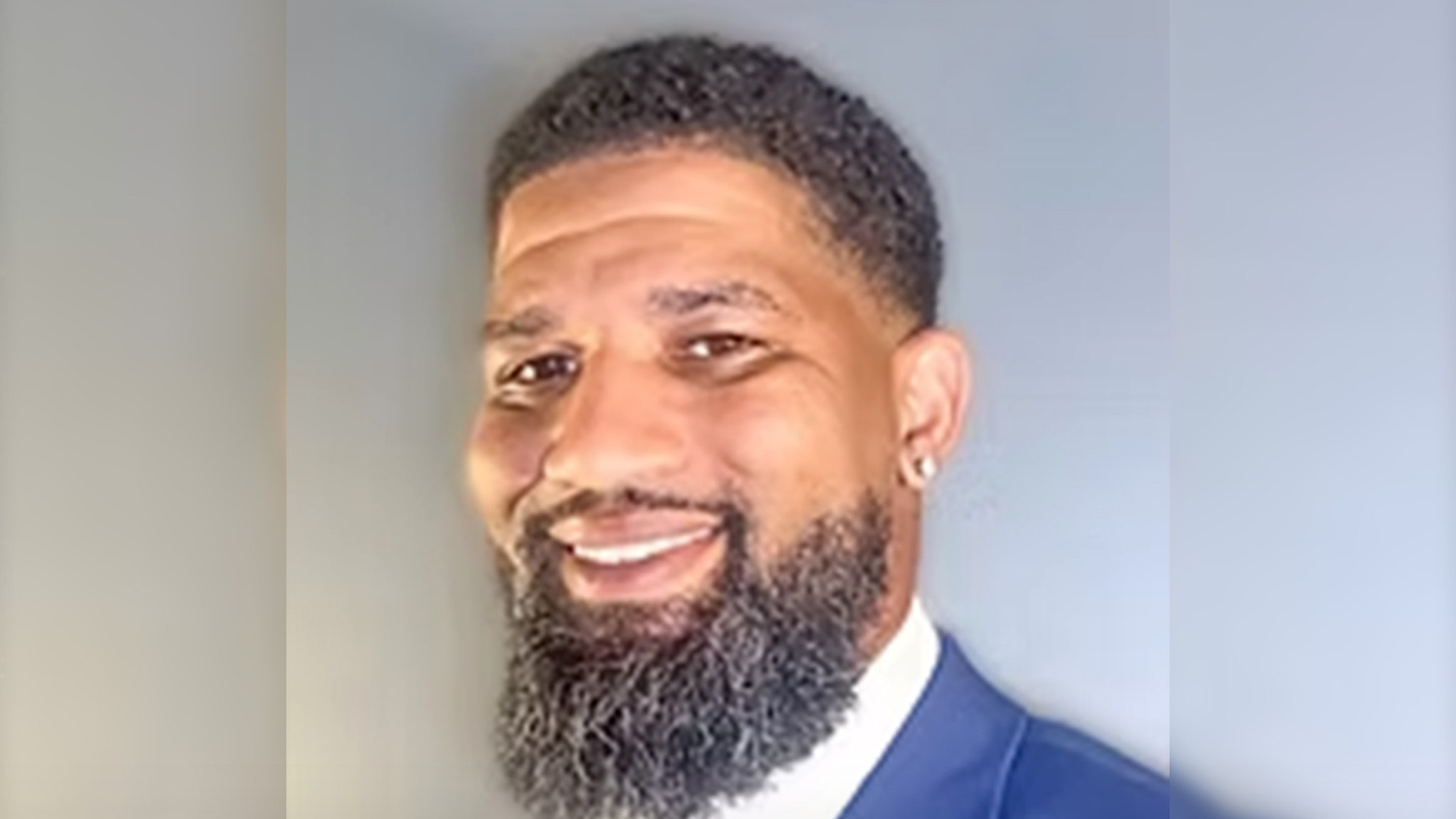 Consejera escolar se suicida tras presunto mensaje coqueto a menor