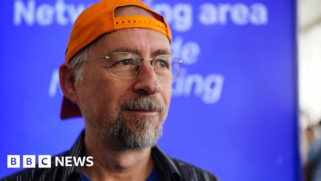 Britt dice que no es el escurridizo creador de Bitcoin, según el New York Times