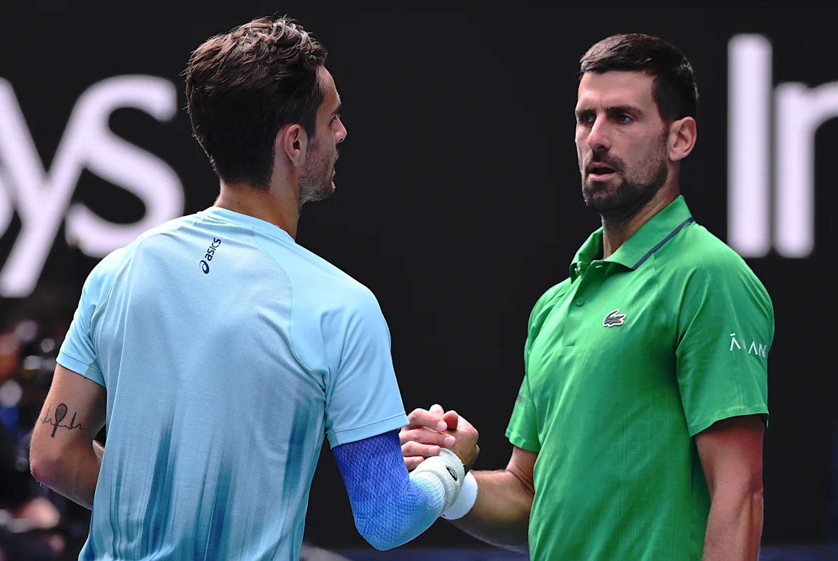 Abierto de Australia: Novak Djokovic sobrevive a un déficit de 2 sets después de que su oponente Lorenzo Musetti se retirara debido a una lesión