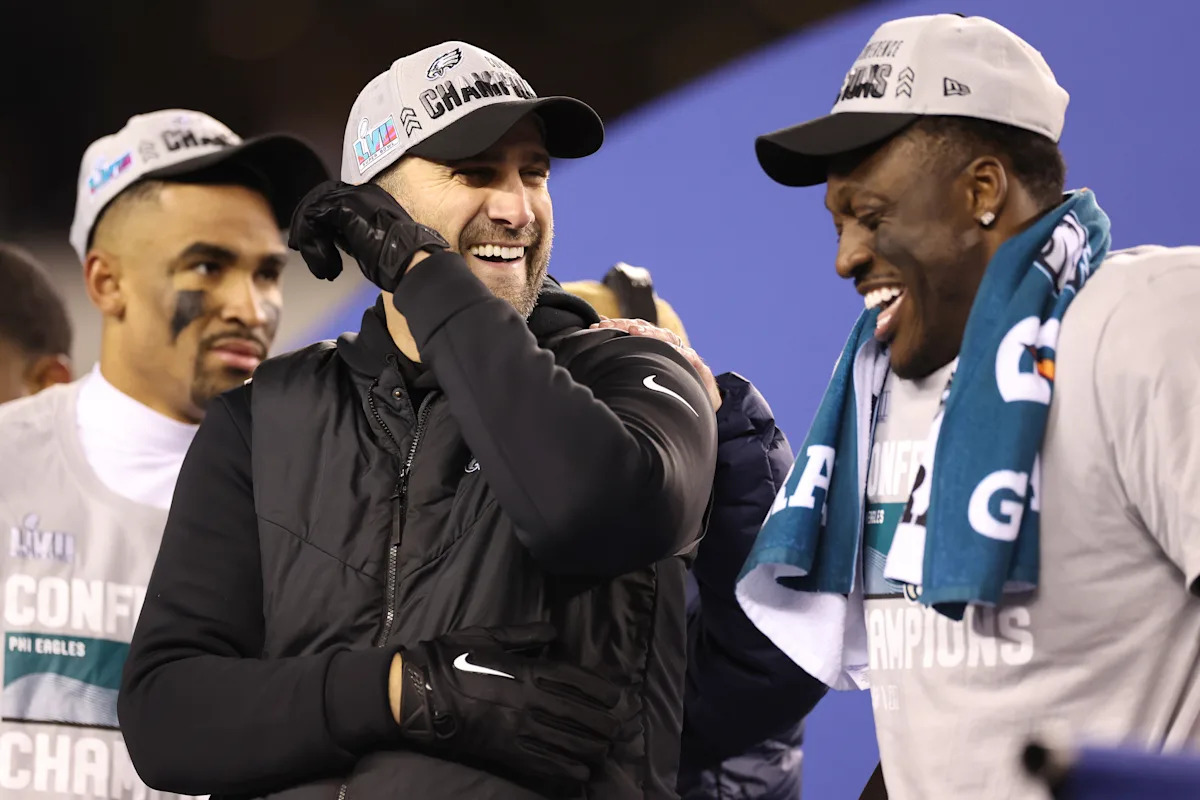 Nick Sirianni dice que ‘no puede garantizar’ que AJ Brown estará con los Eagles en 2026