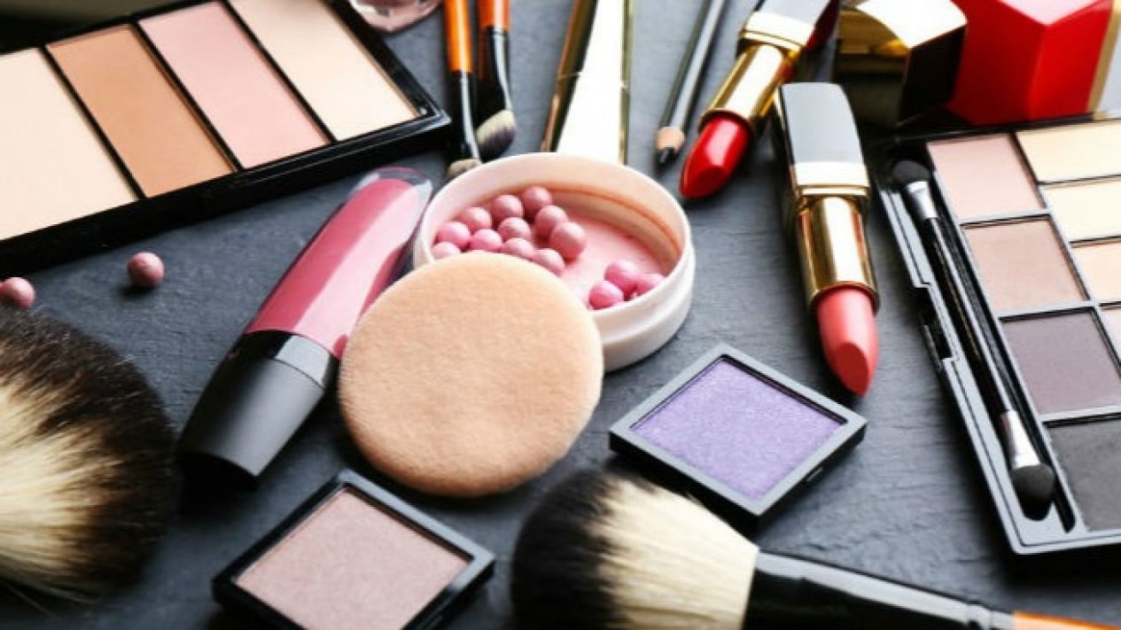¡Tener cuidado! Esta es una lista de 14 cosméticos que contienen ingredientes peligrosos