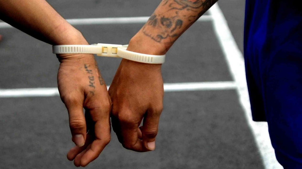 ¡Detenido un criminal que torturó y detuvo a mujeres en Bekasi!