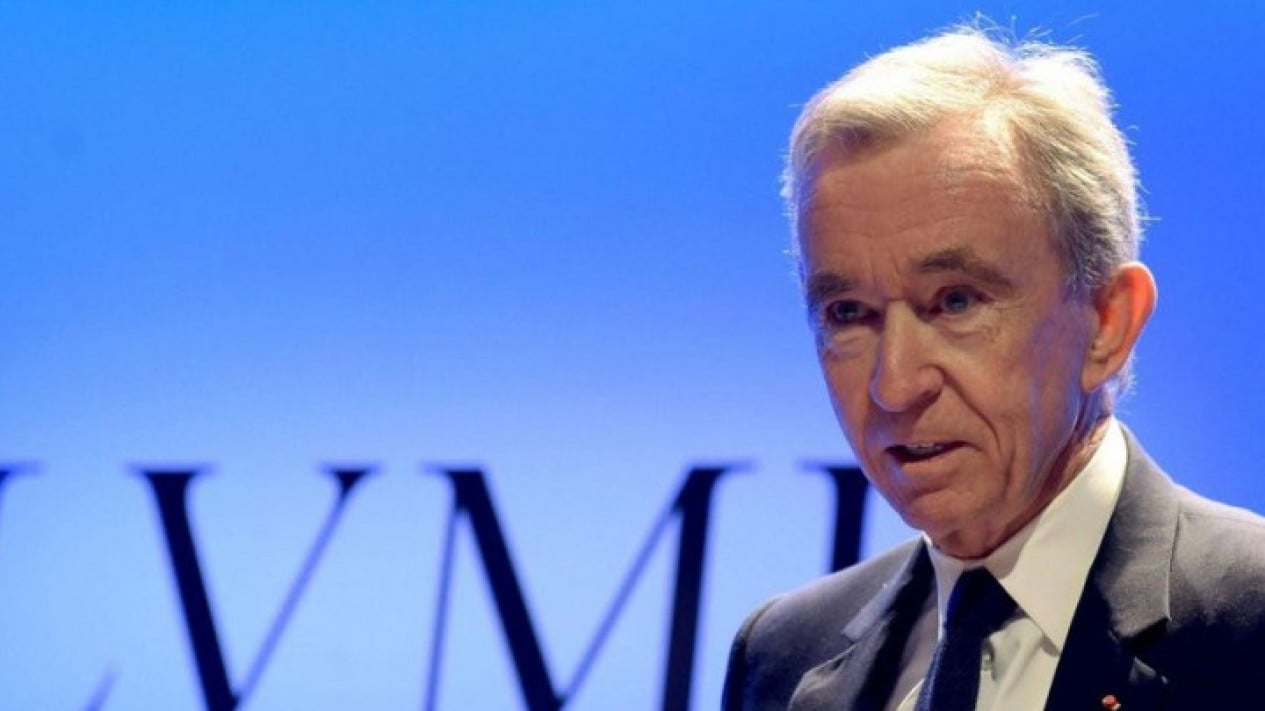5d0c7b932261c-masuk-jajaran-miliarder-elite-siapa-bernard-arnault-sebenarnya_1265_711.jpg