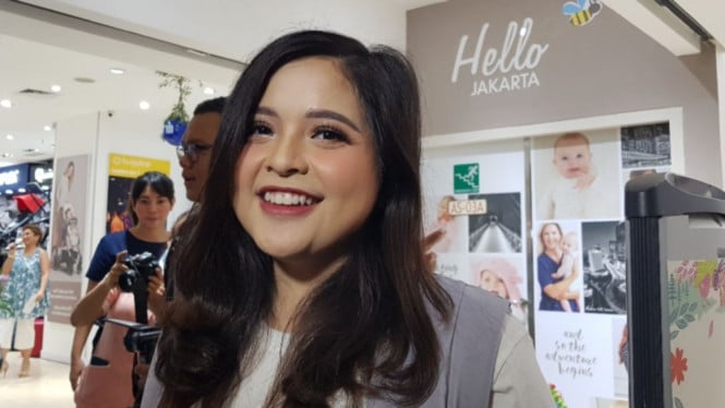 Tasya Kamila describe sus contribuciones como exalumna del LPDP