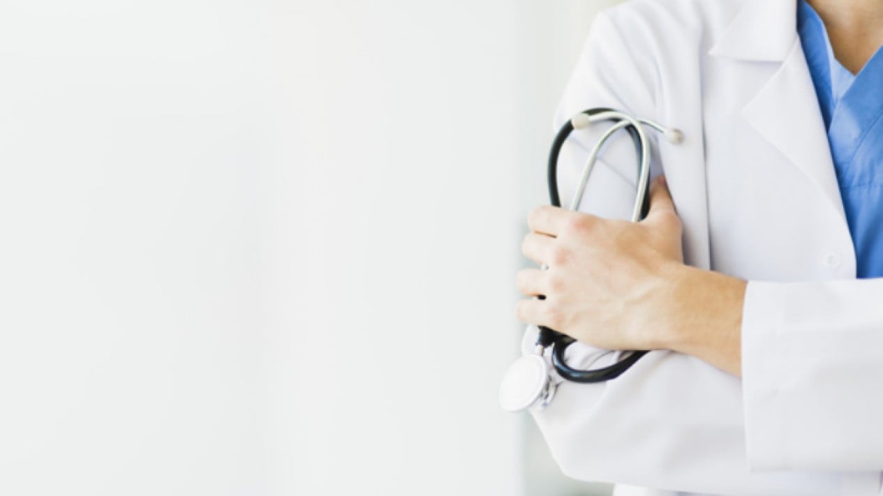 5e7222718e47c-ilustrasi-dokter-rumah-sakit_1265_711.jpg