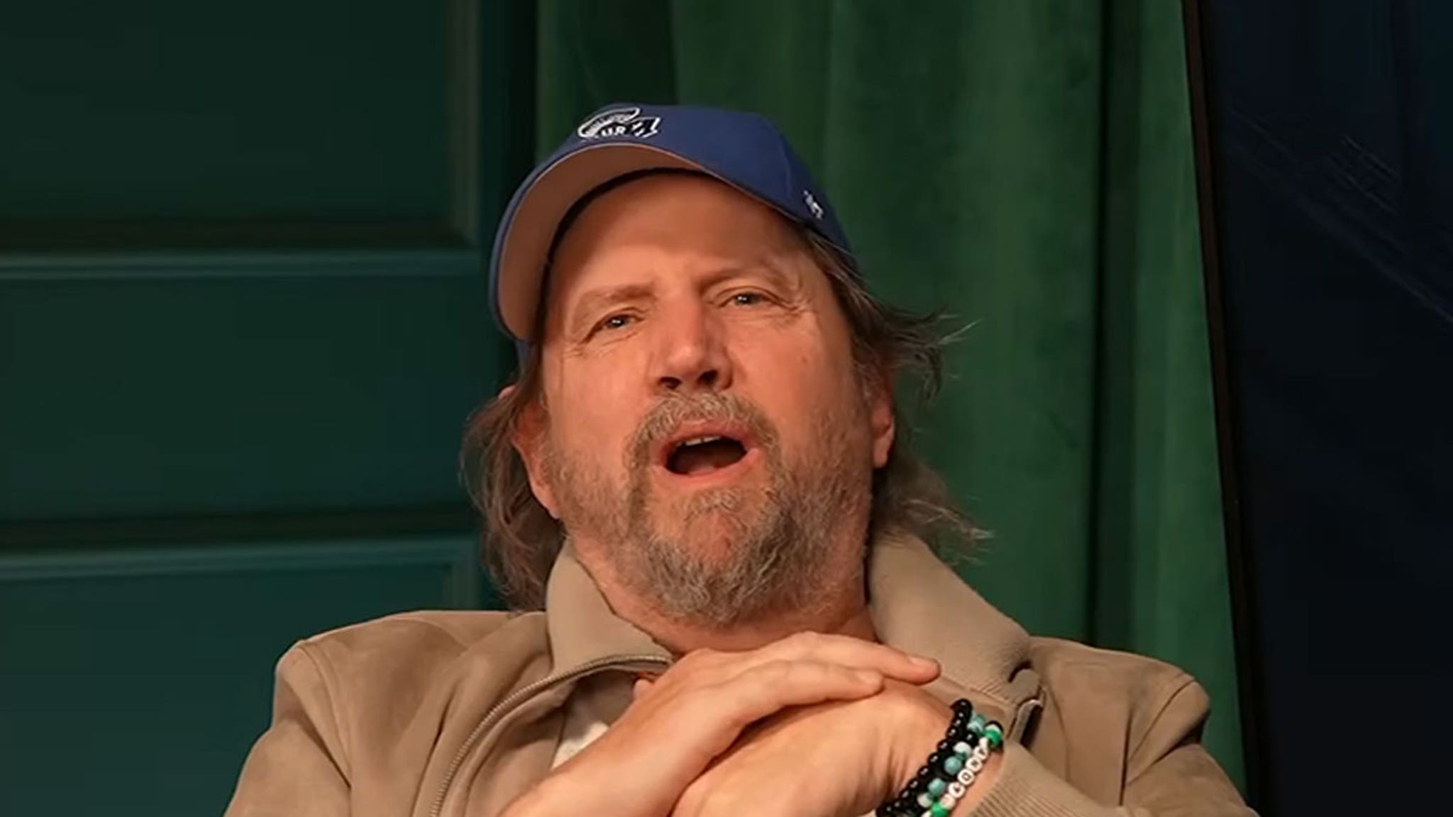 Jamie Kennedy critica a las celebridades anti-ICE por predicar en la alfombra roja