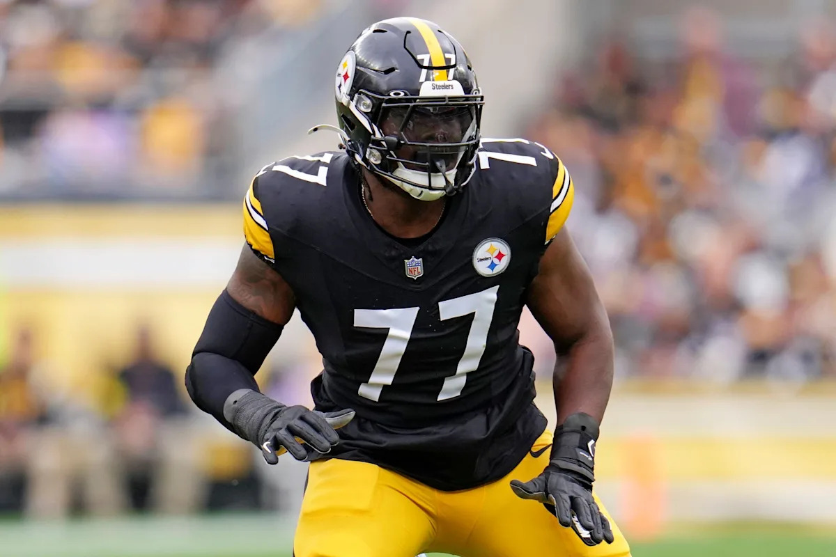 Con el regreso de Aaron Rodgers, el LT de los Steelers, Broderick Jones, pasa a la IR por una lesión en el cuello.