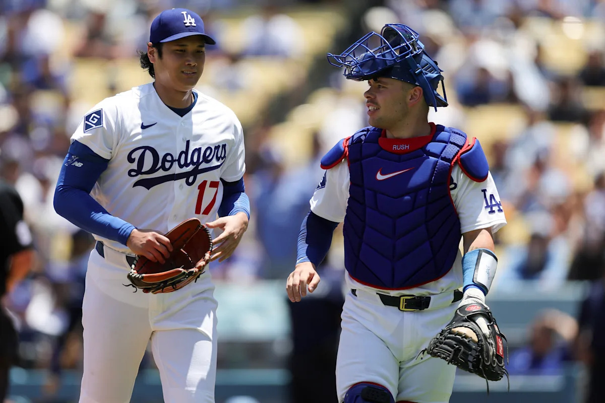 Shohei Ohtani hace sus propios lanzamientos contra los Mellizos después de una aparente discusión con el receptor Dalton Rushing