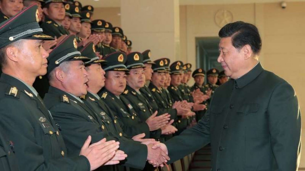5f9f8ab065482-viva-militer-presiden-xi-jinping-bersama-para-perwira-tinggi-militer-china_1265_711.jpg