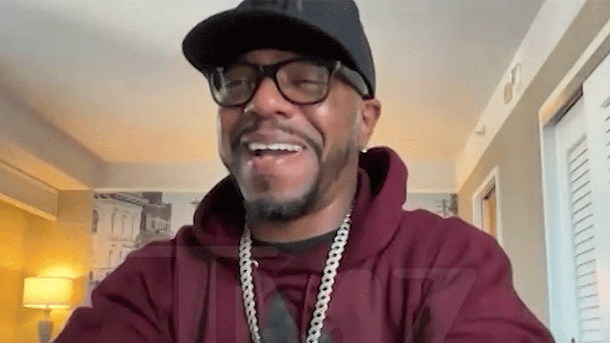 Sisqó dice que quedó impactado al escuchar los elogios de Cynthia Erivo por “Thong Song” y la invita a mostrar