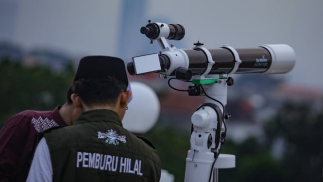 Realización de una sesión de Isbaat para el inicio del ayuno en el hotel, aquí una explicación del Ministerio de Religión