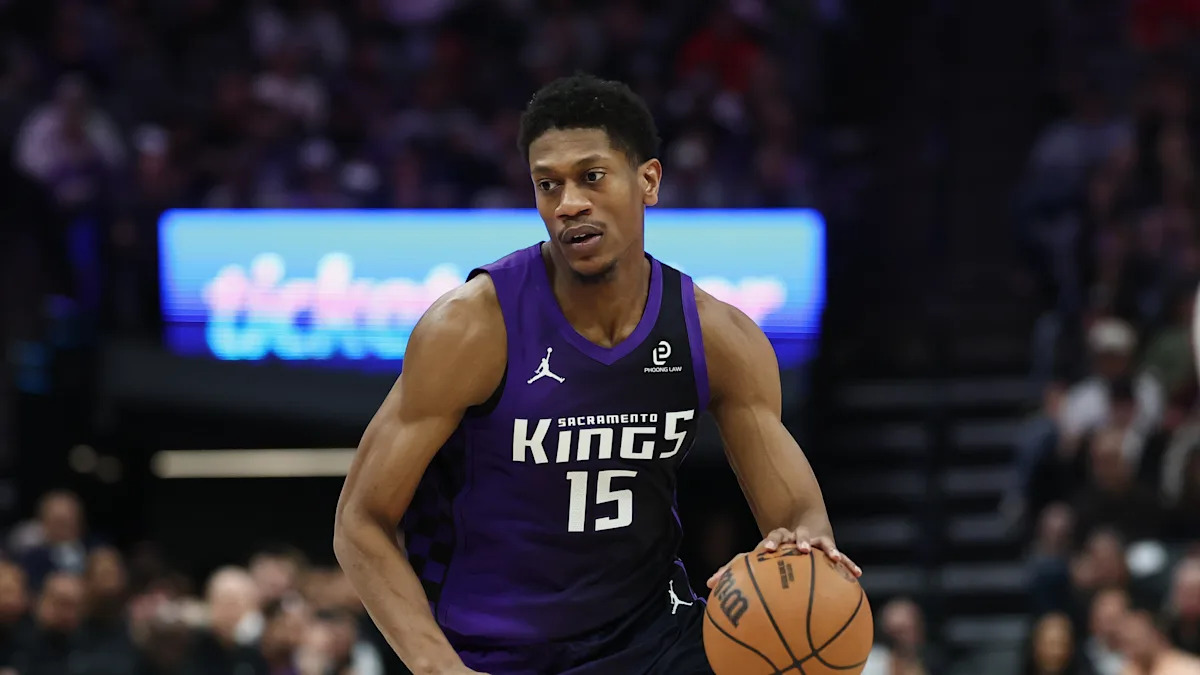De’Andre Hunter se convertirá en el tercer titular de los Kings en someterse a una cirugía que pone fin a su temporada en medio de una racha de derrotas récord de la franquicia.