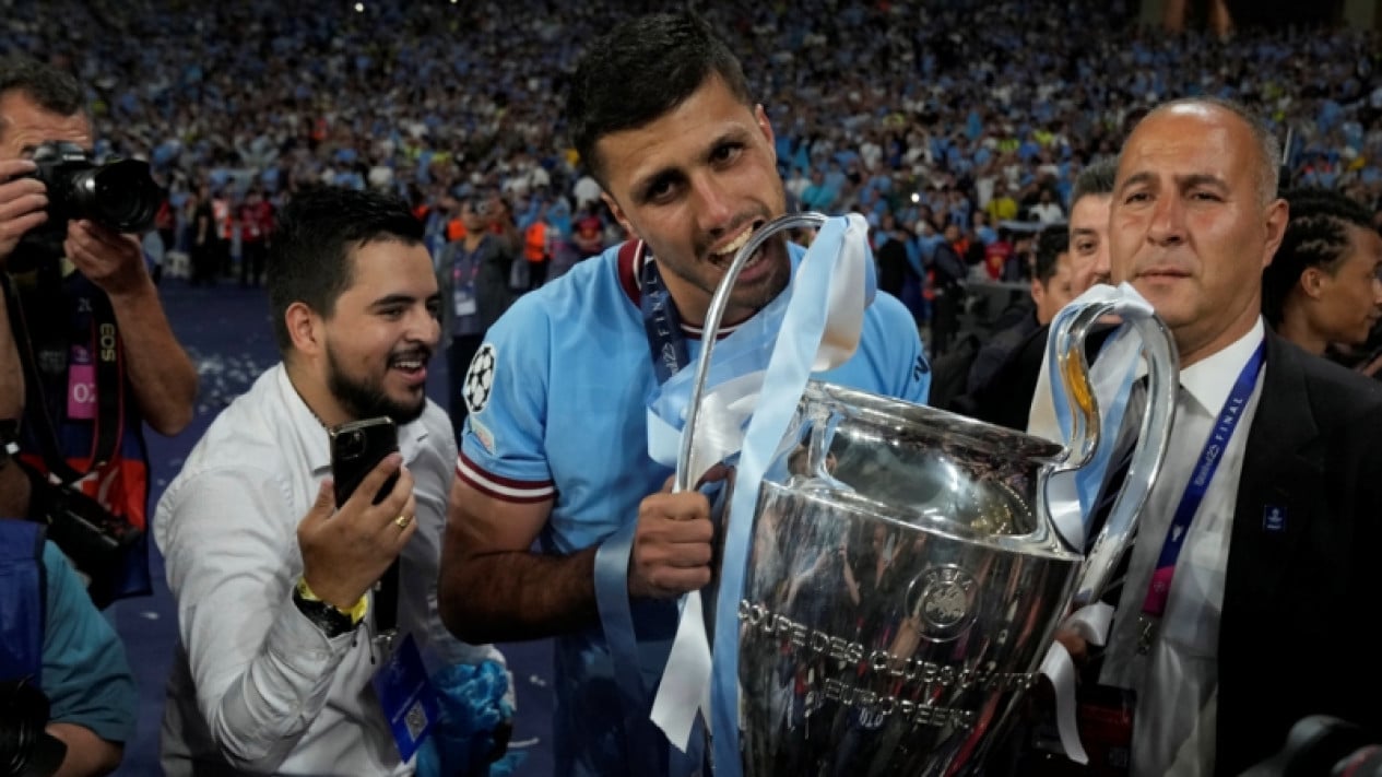 Esta es la razón por la que el centrocampista del Manchester City Rhodri ha sido denunciado a la policía