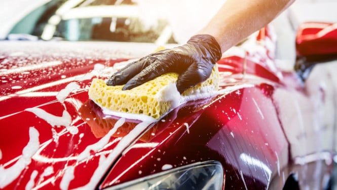 ¿Con qué frecuencia se debe lavar un coche durante los monzones? Esta es la explicación completa y los motivos.