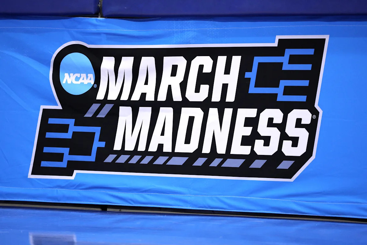 La NCAA anuncia que Wichita se unirá a Dayton como sede de los partidos inaugurales del torneo de baloncesto masculino en 2027 y 2028.