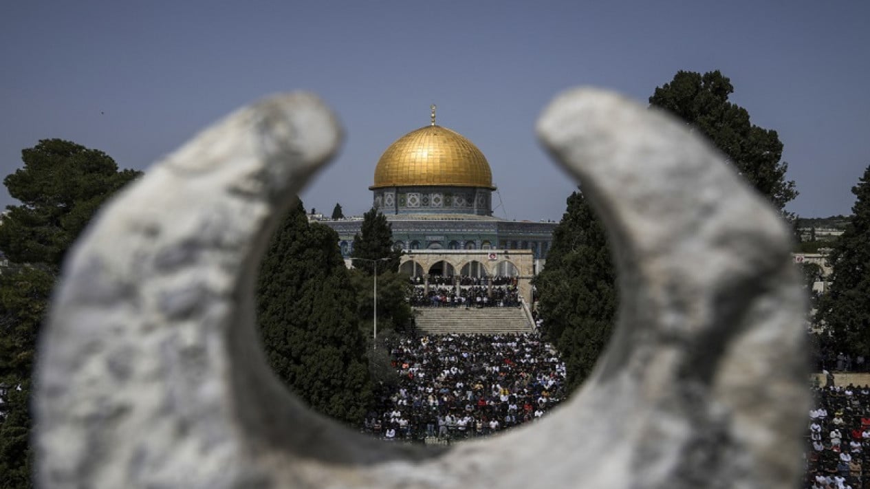 Israel prohíbe a los musulmanes ofrecer oraciones de Eid al-Fitr en la mezquita de Al-Aqsa